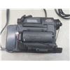 Image 4 : Canon UC1 8mm Video Camcorder with Carry Case and Accessories