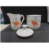 Image 9 : 5-Piece China Floral Set: Mugs, Teapot, Cream and Sugar Bowl