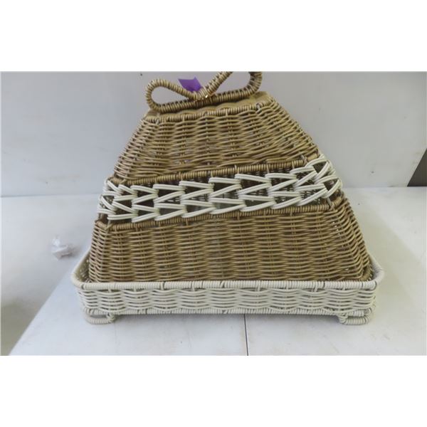 Wicker Tray with Cover