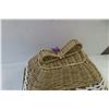 Image 3 : Wicker Tray with Cover