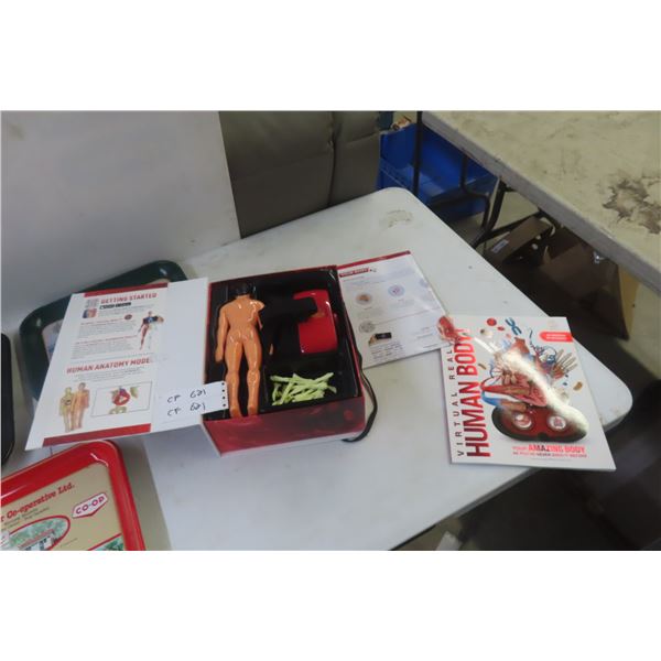 Virtual Reality Human Body in 3D PC and Book