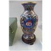 Image 2 : Vase and Paper Weights