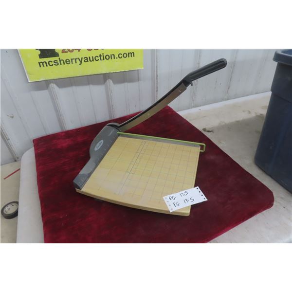 Swingline Classic Cut Paper Cutter 