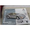 Image 5 : 3 Porsche 1:24 Model Kits 