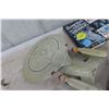 Image 7 : Star Trek Books, Cube Ornament and More 