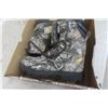Image 2 : Hunter 3 Insulated Camo Boots Size 7 with Box 