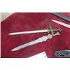 Image 3 : Pocket Knives and Daggers 