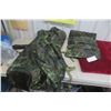 Image 1 : 2 New Camo Rain Covers 
