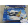 Image 3 : 3 Revell Plane + Zeplin Models 1:72 Scale 