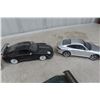 Image 7 : Porsche Diecast Race Car 1:18 Scale, 3 Porsche Diecast in Boxes 