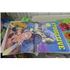 Image 4 : 2 Large Color Books with Poster : Looney Tunes and Space Jam 