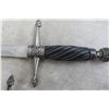 Image 2 : 2 Daggers 12 1/2'' Long with Stand and Case 