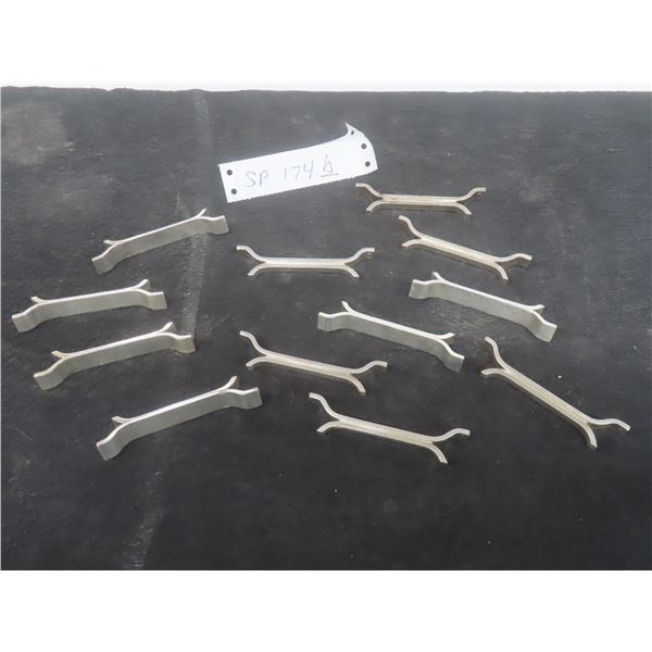 12 Knife Rests w/ Hallmark, 3-1/2" Long