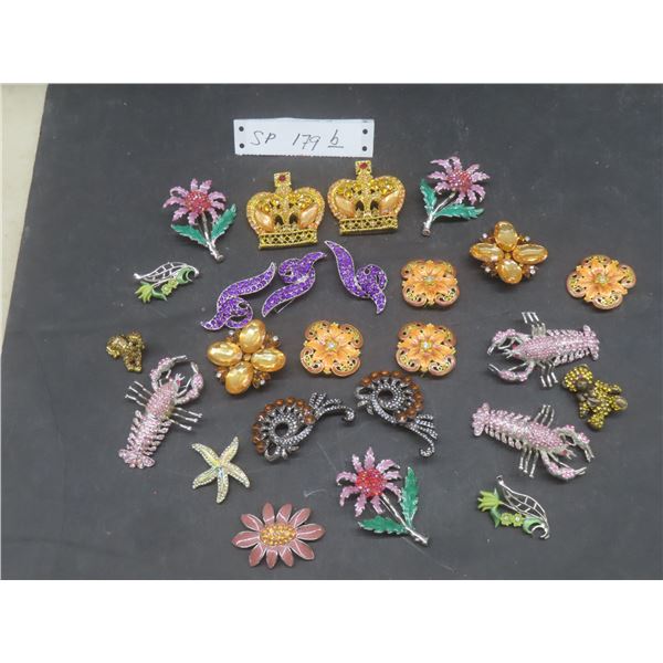 25 Glass Rhinestone Brooches