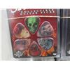 Image 4 : 24 Pkgs New Alien and Skull Guitar Picks w/ Store Display Rack