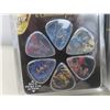 Image 6 : 24 Pkgs New Alien and Skull Guitar Picks w/ Store Display Rack