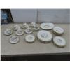 Image 1 : 40-Piece Set of 6 Royal Doulton Mandalay