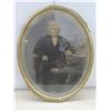 Image 5 : Antique Oval Frame w/ Black and White Picture, 20-1/2" x 16"