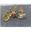 Image 5 : 40 Red Rose Tea Figurines