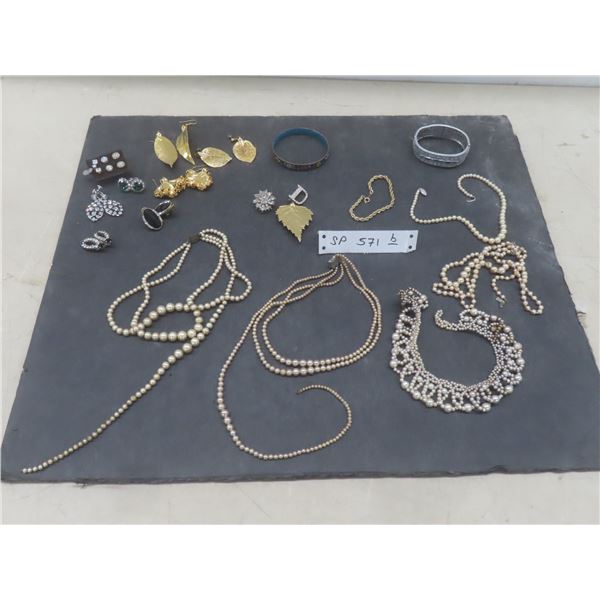 Vintage Jewelry – Rhinestones, Bracelets, Earrings, Pearls, and More