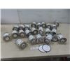 Image 1 : 24 Slim LCD Potlights, 11W, 800 Lumens
