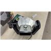 Image 8 : Cuisinart Convertible Belgian Waffle Maker and Vegetable Chopper/Slicer, NSR