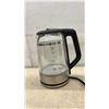 Image 2 : New Cuisinart Glass Kettle