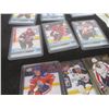 Image 4 : 2016–2017 Upper Deck Hockey Collection, Includes 20+ Young Guns
