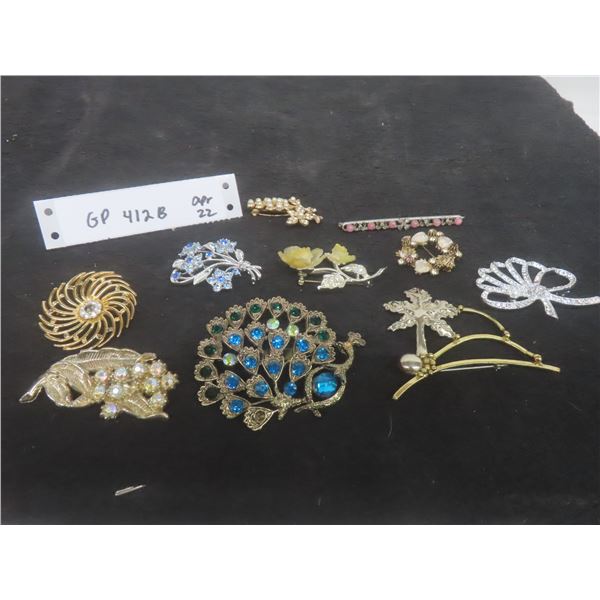 10 Vintage Brooches