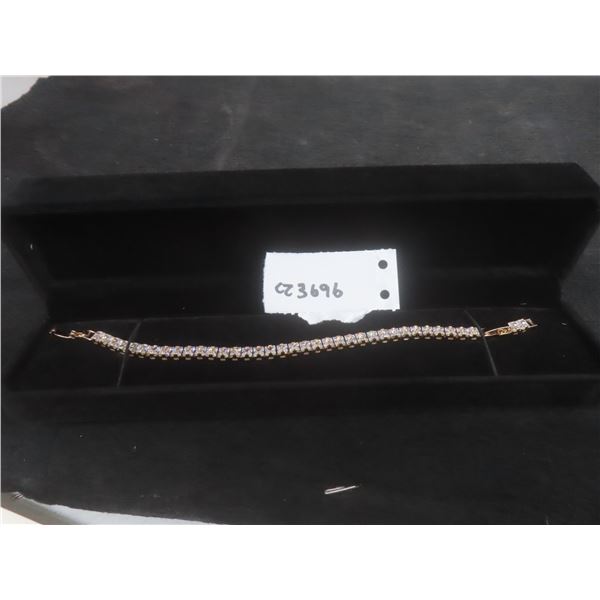 New 18K Gold Plated 4.0mm Princess Cut CZ Tennis Bracelet, Adjustable 7–8"