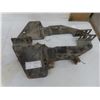 Image 1 : 5th Wheel Hitch Brackets for 2014–2018 GM Truck