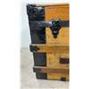 Image 6 : Antique Wooden Steamer Trunk w/ Black Metal Hardware and Latches, 21-1/2x30-1/2x20"