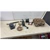 Image 1 : Block Heater, Infrared Heater, Rope, Leather Strap, Twine, Ventura Tube, Flashlight and More