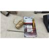 Image 3 : Block Heater, Infrared Heater, Rope, Leather Strap, Twine, Ventura Tube, Flashlight and More