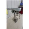 Image 3 : 5-Speed Benchtop Drill Press