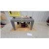 Image 1 : Craftsman 150 Router Table w/ Router on Wooden Base