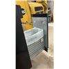 Image 2 : Whirlpool Trash Compactor w/ Slip-N-Grip Plastic Compactor Bags