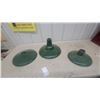 Image 1 : 3 Green Porcelain Enamel Industrial Light Shades