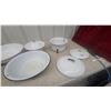 Image 4 : 8-Piece Vintage White Enamelware Collection w/ Red/Blue Trim – Basins, Bowls, Pot