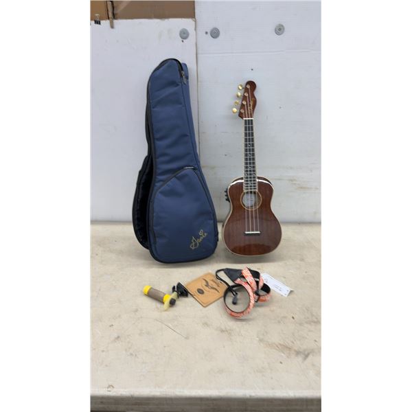 Fender Special Edition Ukulele w/ Padded Gig Bag, Strap, String Winder and Accessories