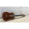 Image 2 : Fender Special Edition Ukulele w/ Padded Gig Bag, Strap, String Winder and Accessories