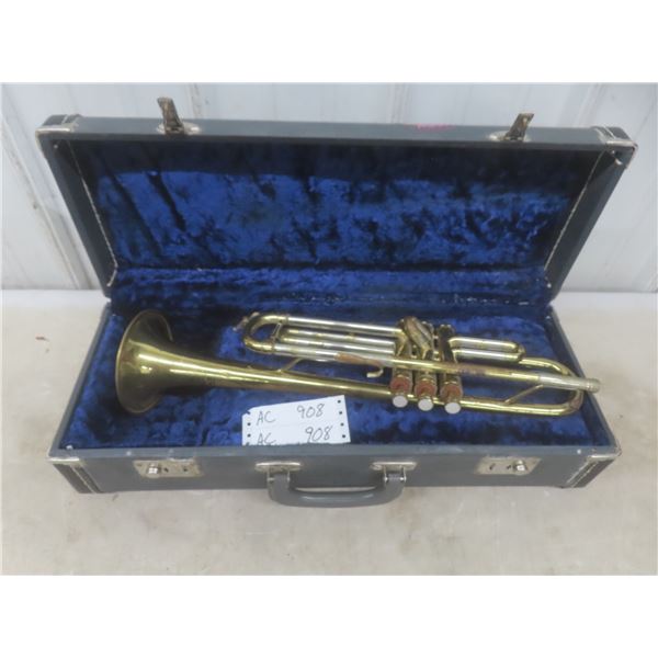 Oxford Trumpet, Made in England, w/ Case