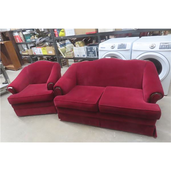 62" Comfy Loveseat and Matching Arm Chair