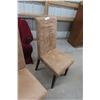 Image 5 : 4 Matching Dining Room Chairs