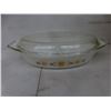Image 5 : 2 Pyrex Casserole Dishes – Sunflower and Town & Country Patterns