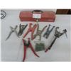Image 1 : Ring Castration Tool and 6 Cattle Taggers