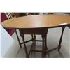 Image 2 : Oak Gate-Leg Table, 30" x 48" x 36"