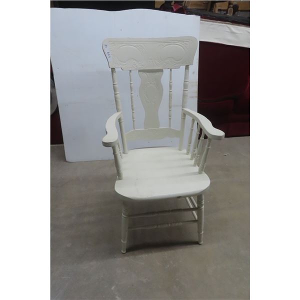 Triple Press-Back Chair