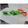 Image 5 : Nerf Zombie Strike Crossbow, Sling Fire, Brainsaw, Hammershot w/ Darts and Arrows
