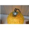 Image 3 : 1960s MCM Spaghetti Swag Lamp w/ Star Graphics, Gold, Yellow, and Green